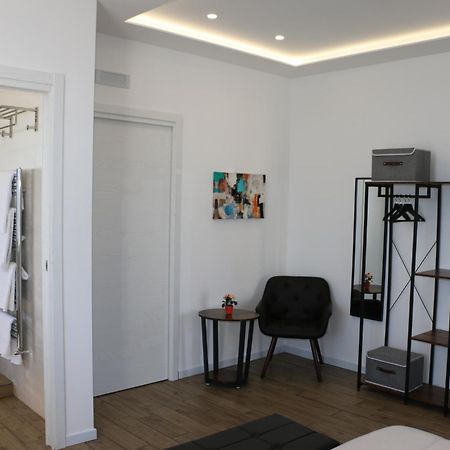 Seascape Rooms คาตาเนีย ภายนอก รูปภาพ
