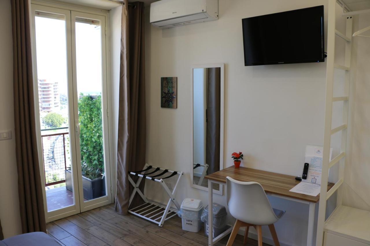 Seascape Rooms คาตาเนีย ภายนอก รูปภาพ