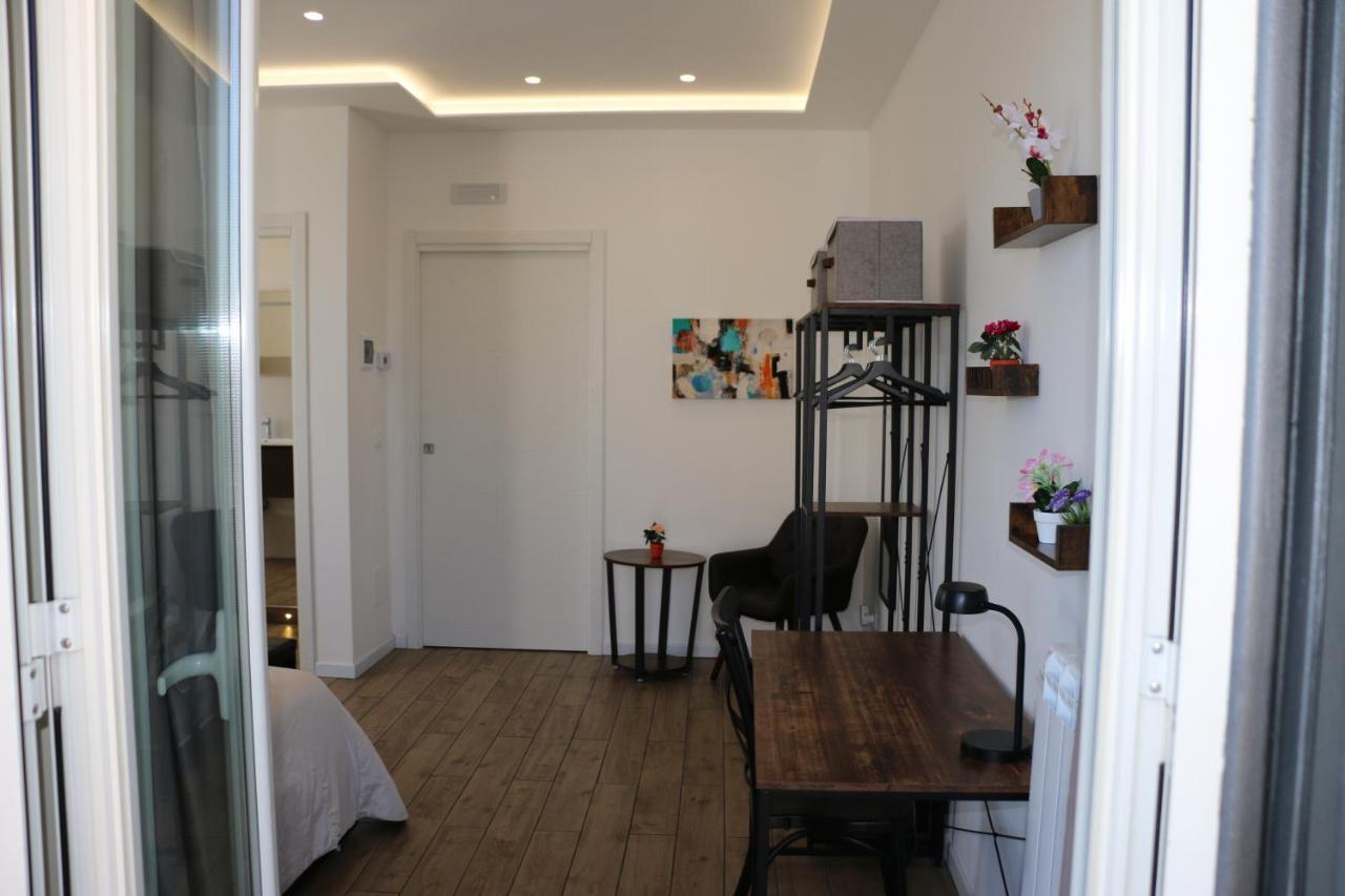 Seascape Rooms คาตาเนีย ภายนอก รูปภาพ